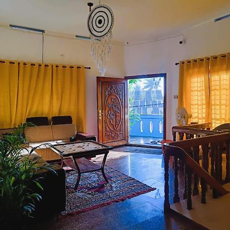 Surf N Sea Hotel Thiruvananthapuram Buitenkant foto