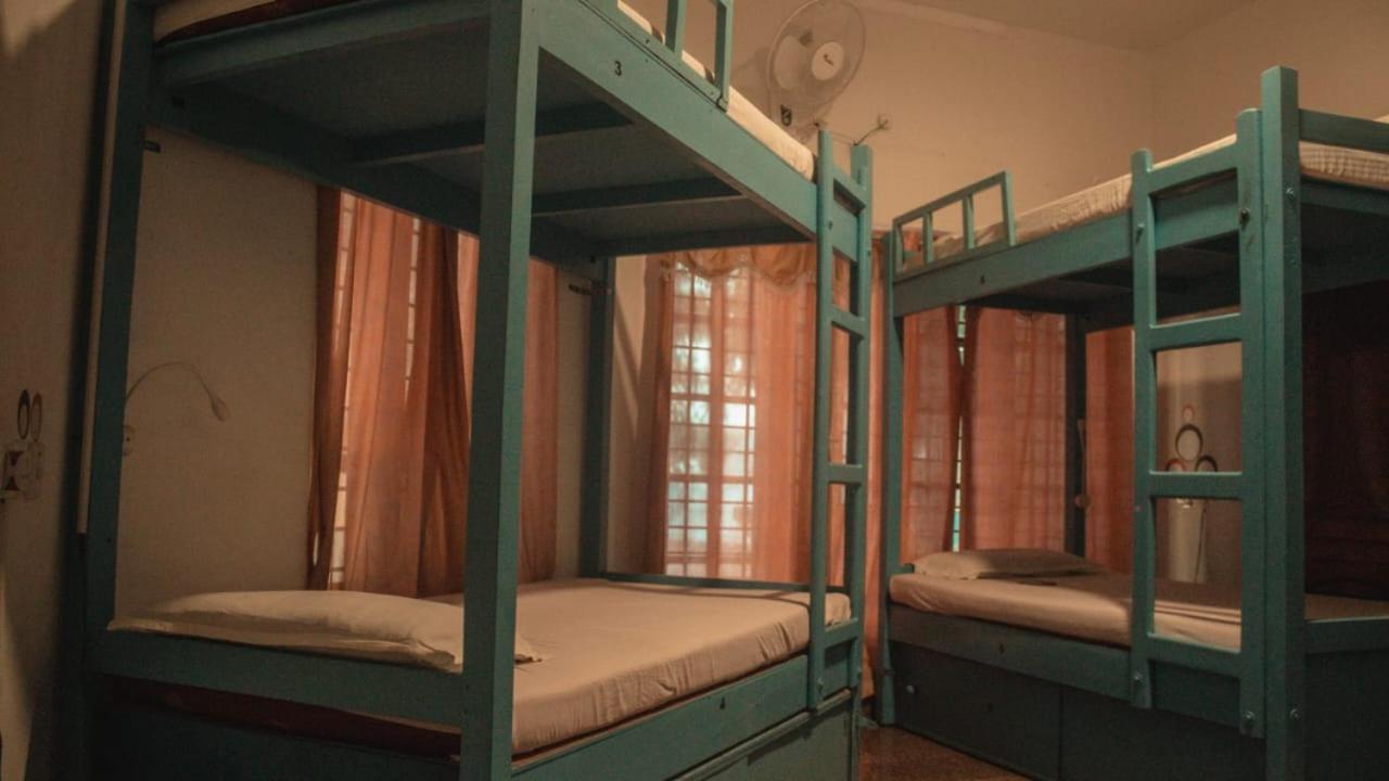 Surf N Sea Hotel Thiruvananthapuram Buitenkant foto