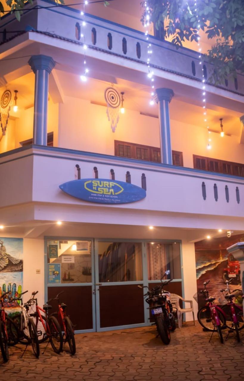 Surf N Sea Hotel Thiruvananthapuram Buitenkant foto